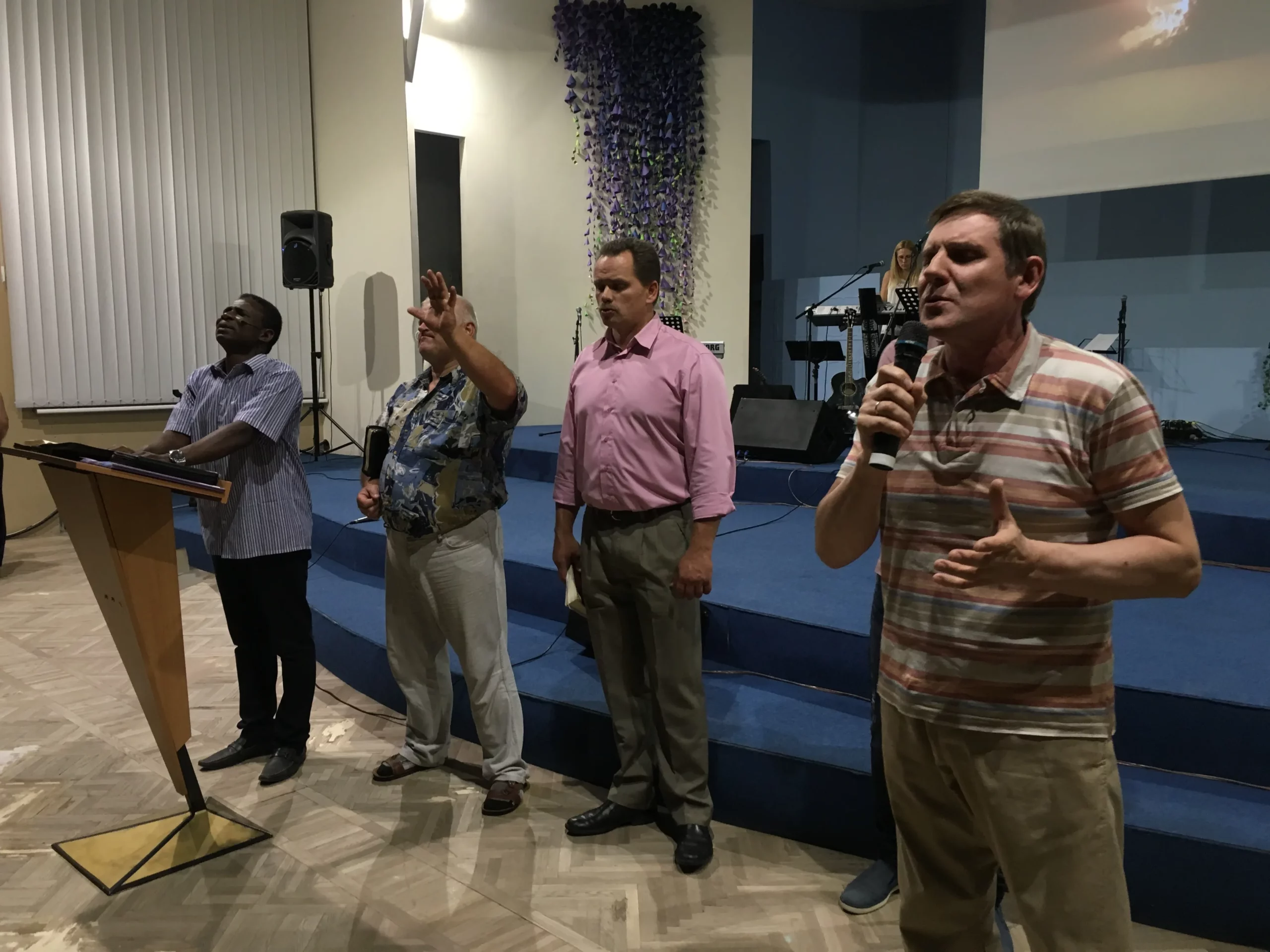 Pielūgsmes nakts 2016.gads - slavēšana un lūgšanas draudzē Gars un Patiesība